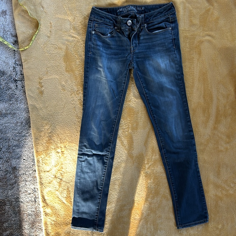 American Eagle skinny jeans size 2
